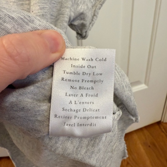 Frank & Eileen Theo Perfect Tee Shirt Grey Distressed Size Small - Picture 7 of 11